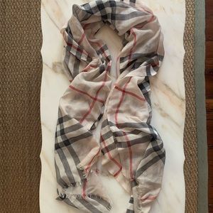 Burberry gauze plaid/check scarf